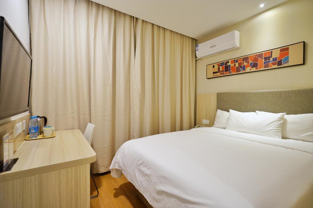 Hanting Hotel Shanghai Xiangyang Road Eksteriør billede